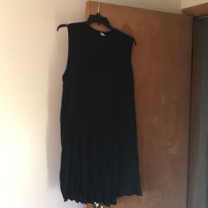Black casual dress